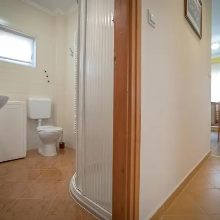 Orgona Vendeghaz 3* Murakeresztur