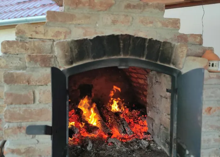 Orgona Vendeghaz Pensjonat 3*